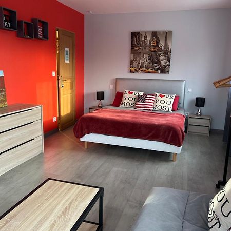 Chambres De Valerie Saint-Cyprien  Exteriér fotografie